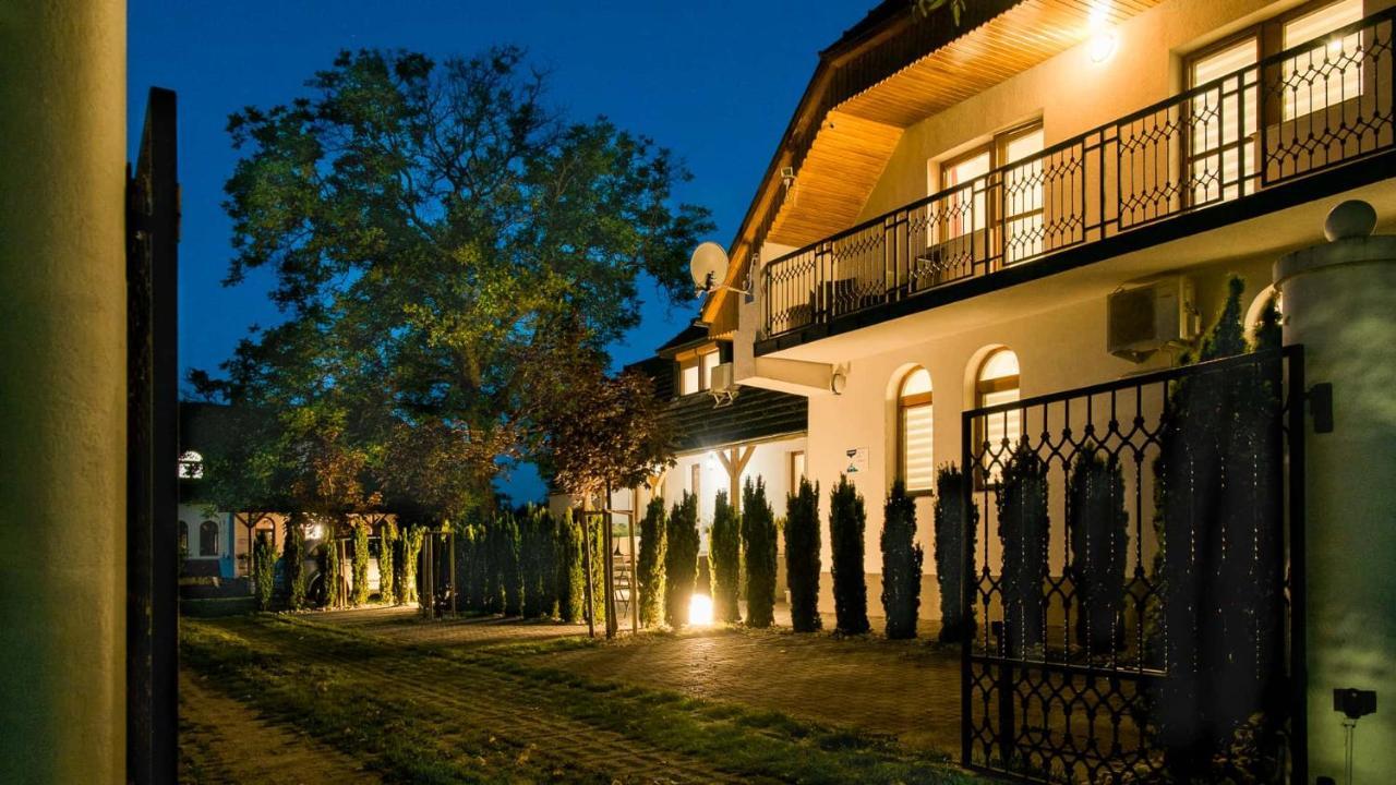 Diofa Apartman Keszthely Zewnętrze zdjęcie